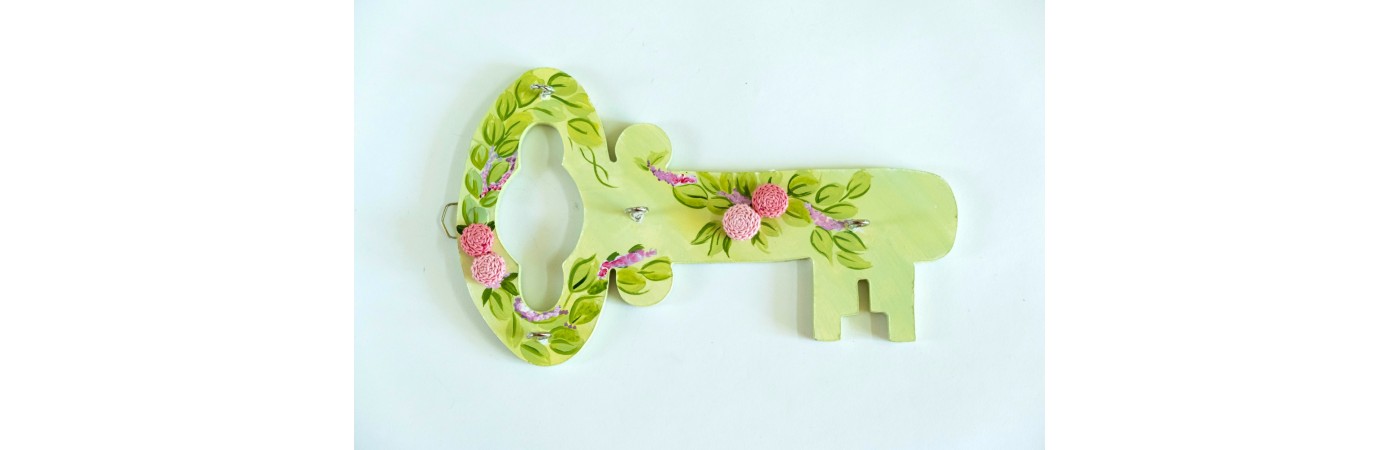 Happy Threads Key Holder With Crochet Motifs (Green & Pink)